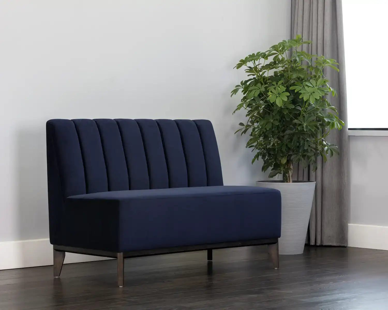 Sunpan KOSOVO BANQUETTE - Sofa