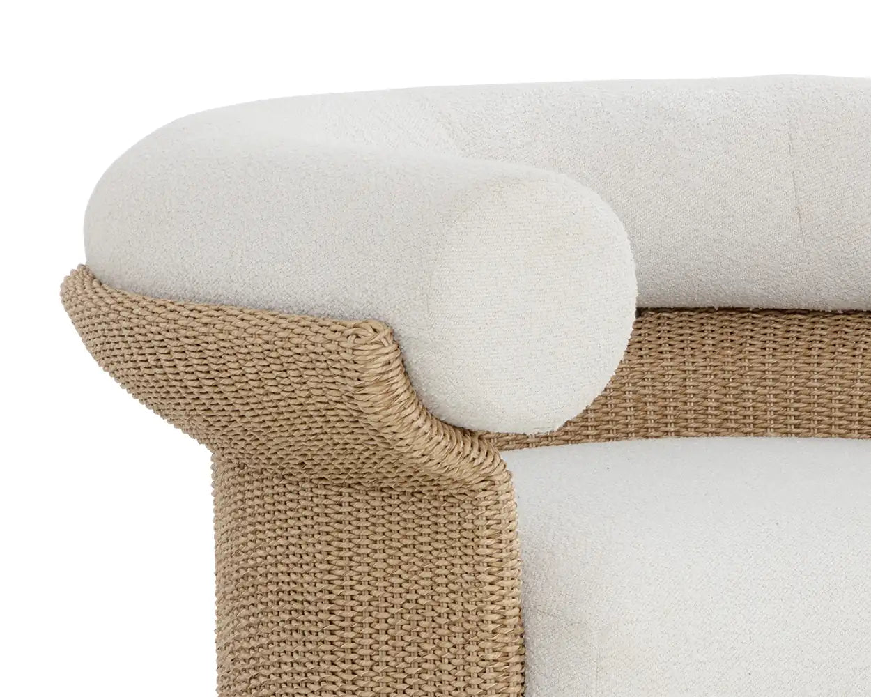 Sunpan ASOS LOUNGE CHAIR - Outdoor Furniture