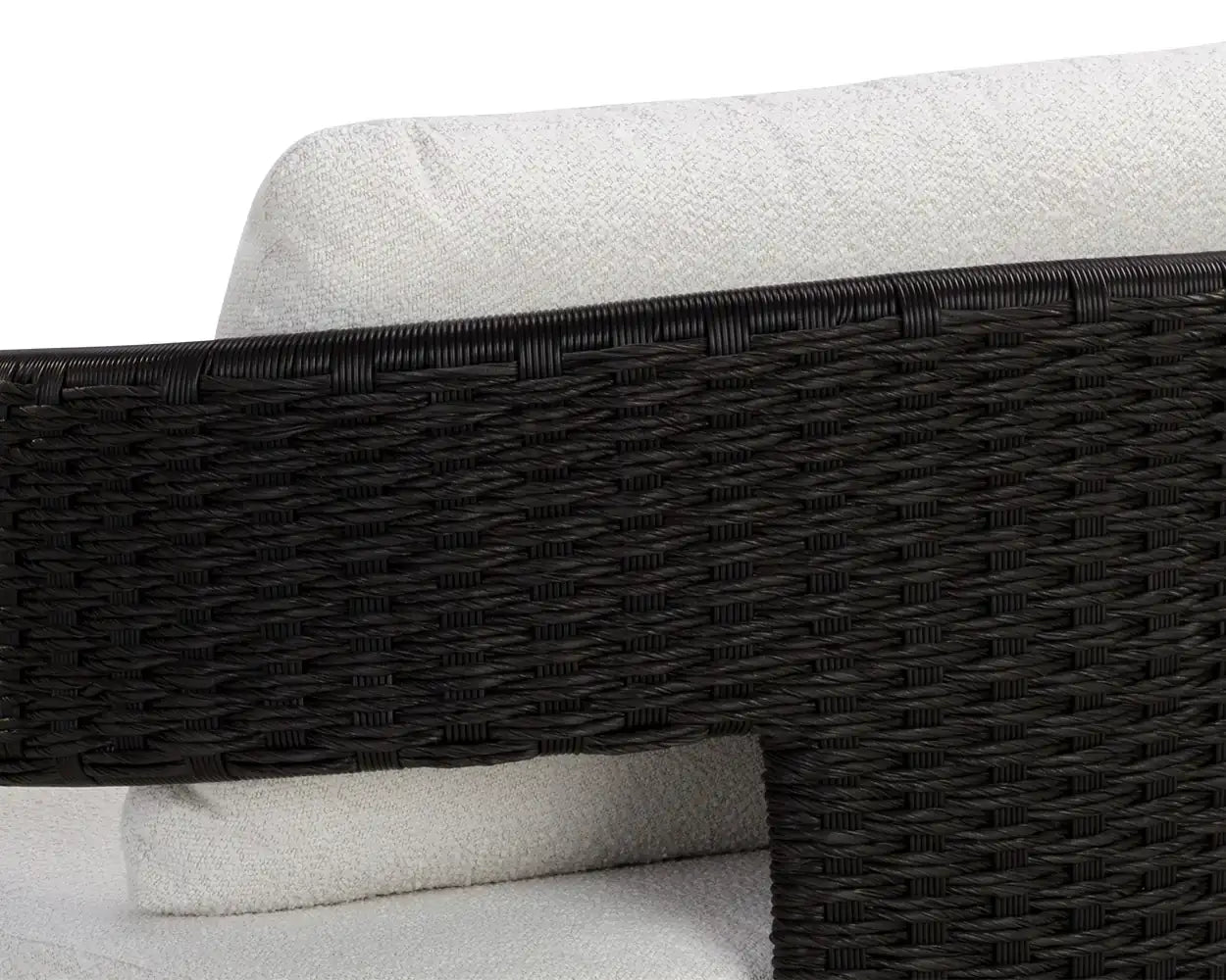 SUNPAN PYLOS LOUNGE CHAIR - Outdoor Furniture