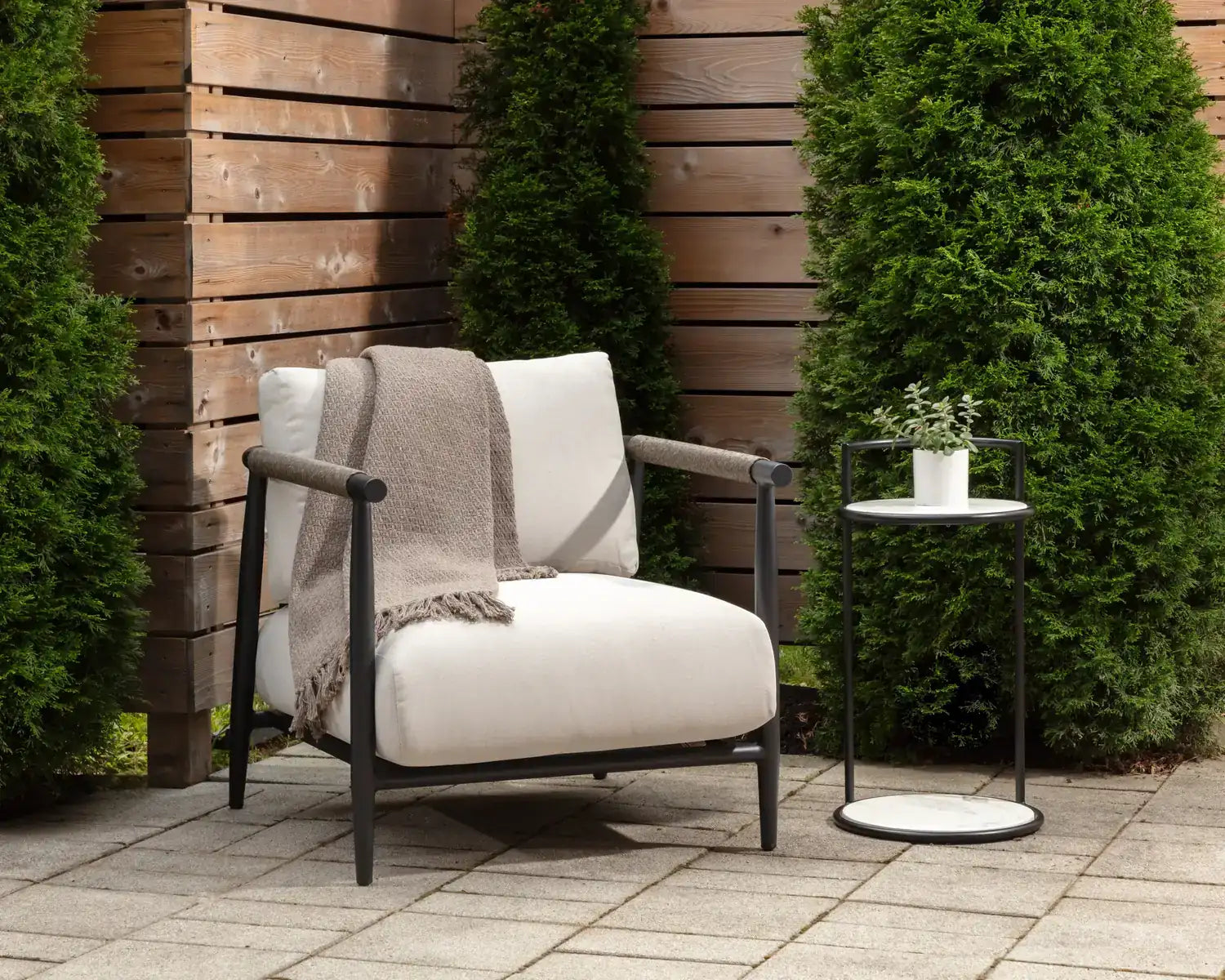SUNPAN MUROS LOUNGE CHAIR - Outdoor Furniture