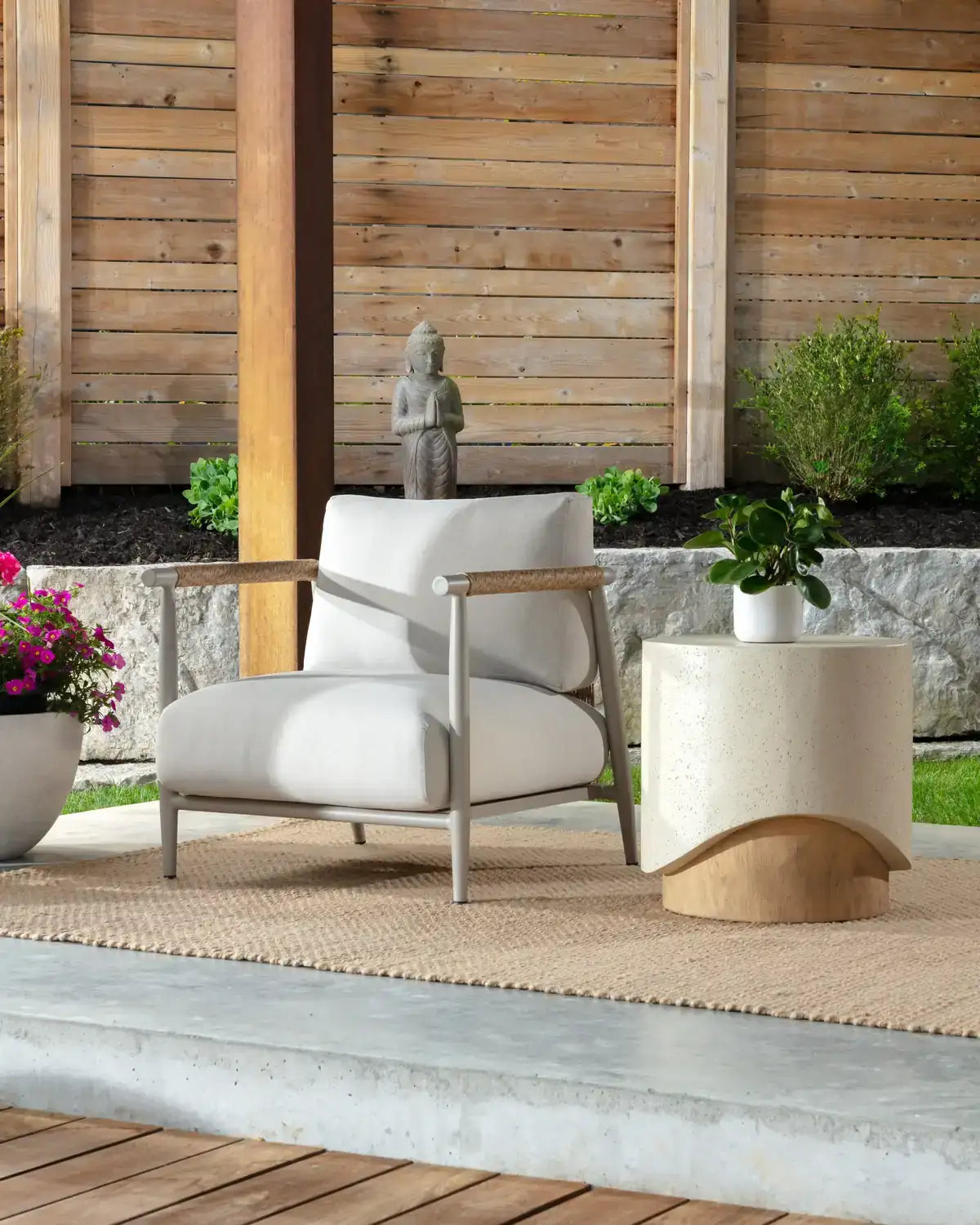 MUROS LOUNGE CHAIR - GREIGE - PALAZZO CREAM - Outdoor Furniture
