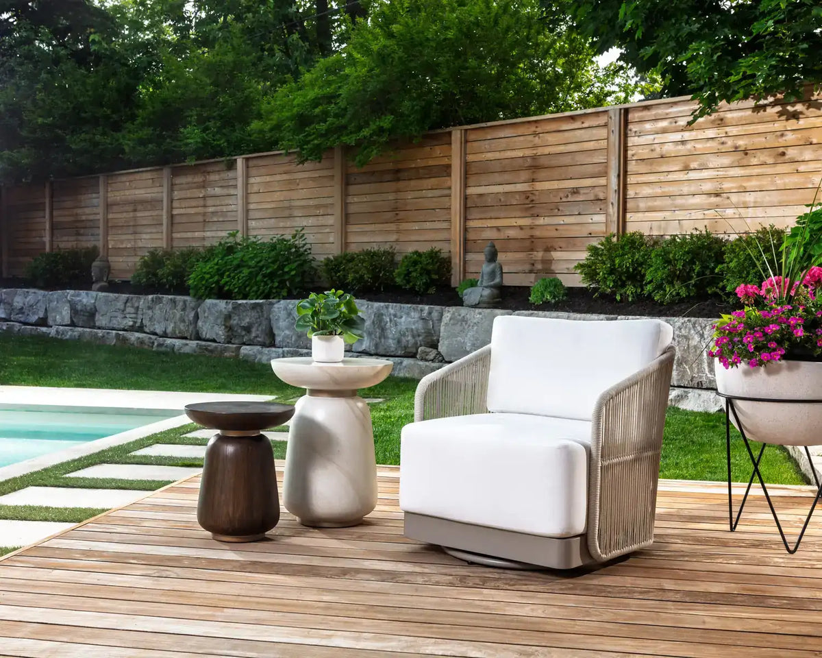 Sunpan HALI END TABLE - Outdoor Furniture
