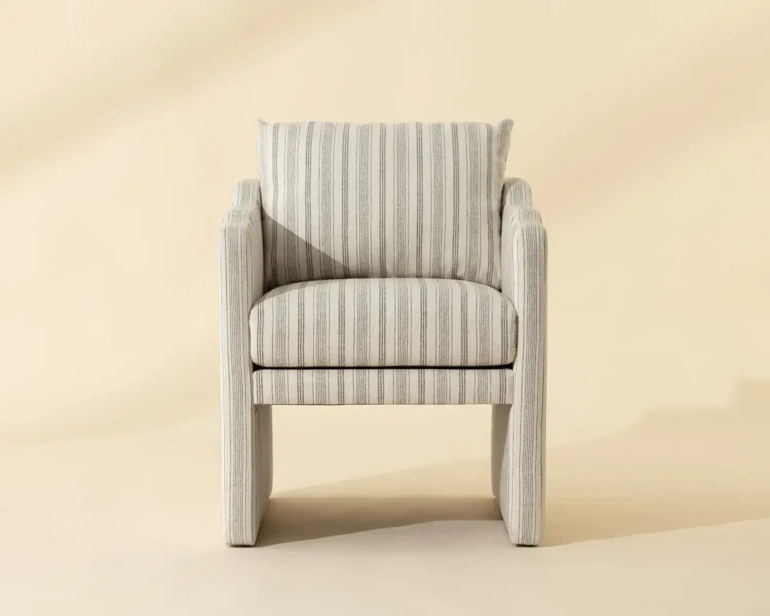 Sunpan SCALA DINING ARMCHAIR - Dining Chairs