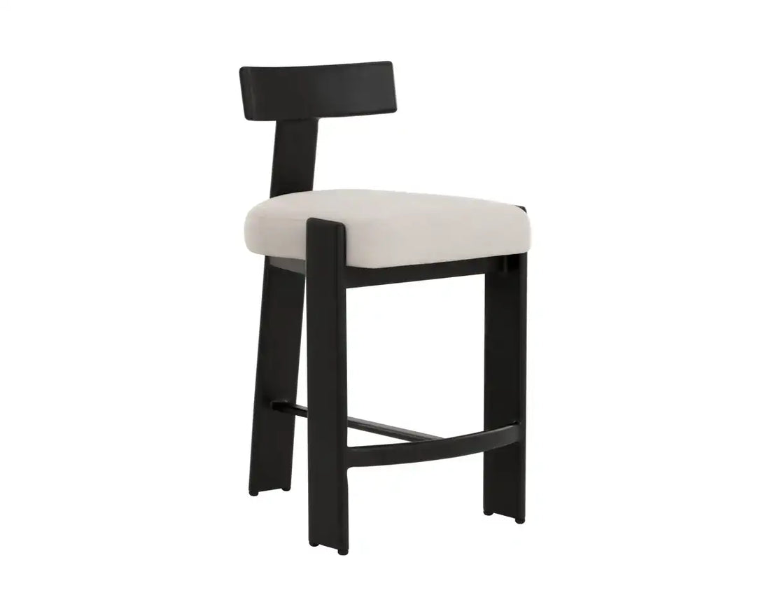 112726 - Outdoor Furniture