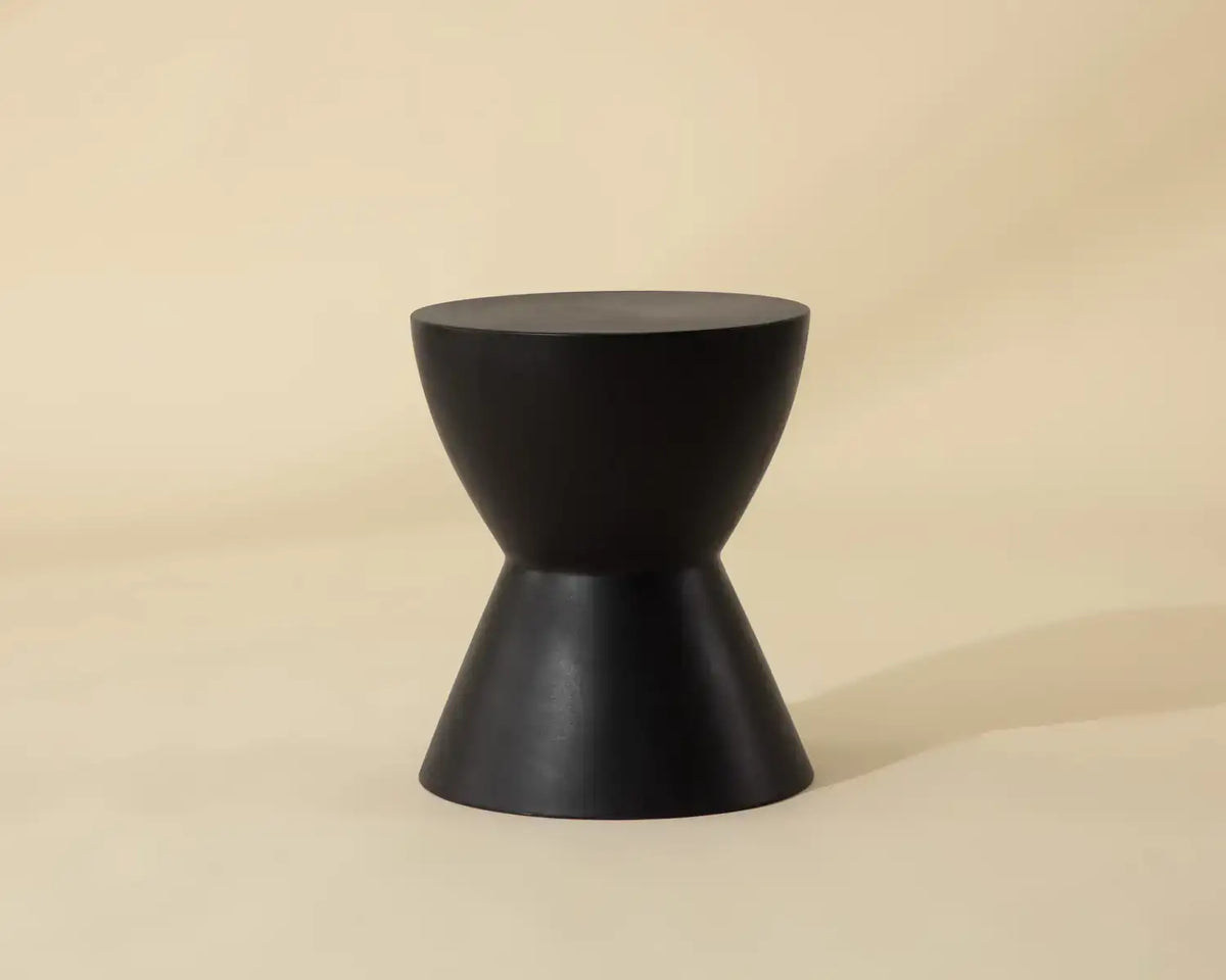 Sunpan LOGAN END TABLE - Outdoor Furniture
