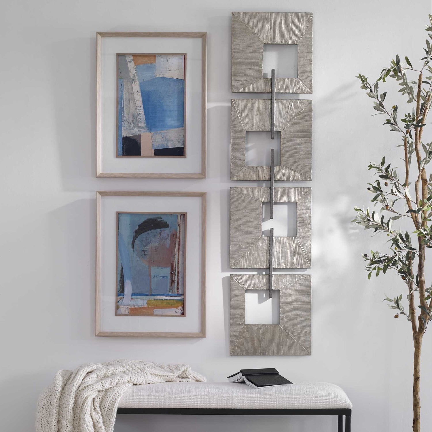 UTTERMOST LINKED CHAMPAGNE METAL WALL DECOR - Art