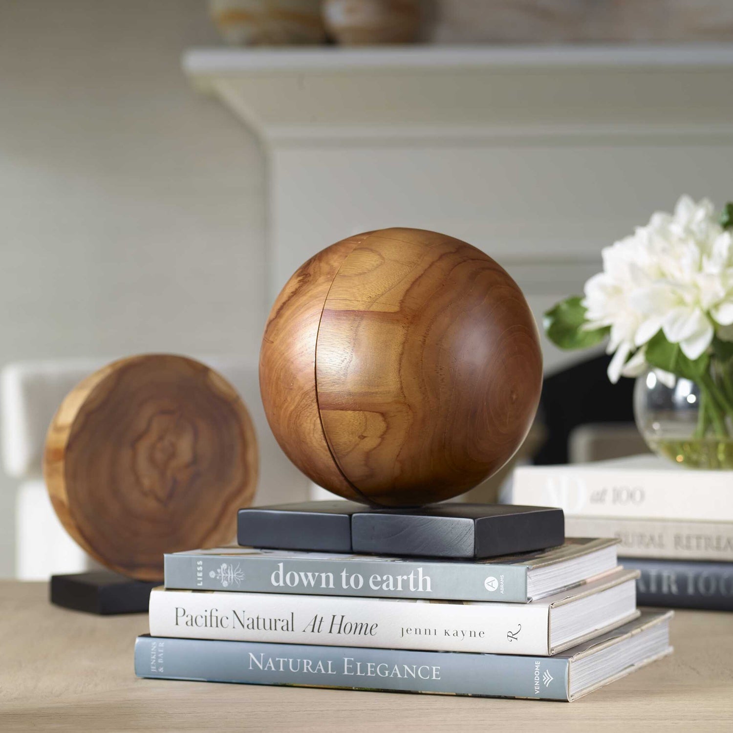 UTTERMOST AND NOIR BOOKENDS - Decorative Accents