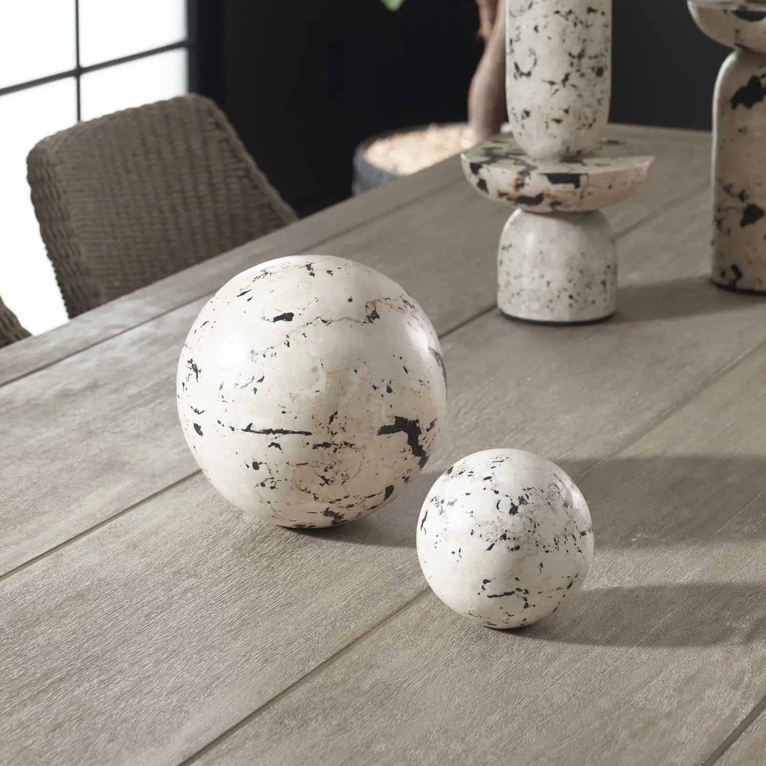 UTTERMOST Nouveau Indoor-Outdoor Spheres Set Of 2 - Decorative Accents