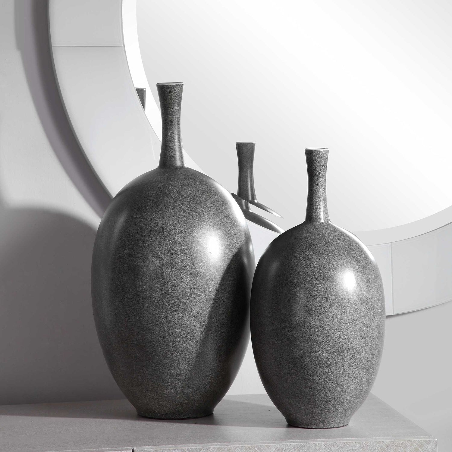 UTTERMOST Riordan Modern Vases Set Of 2 - Decorative Accents