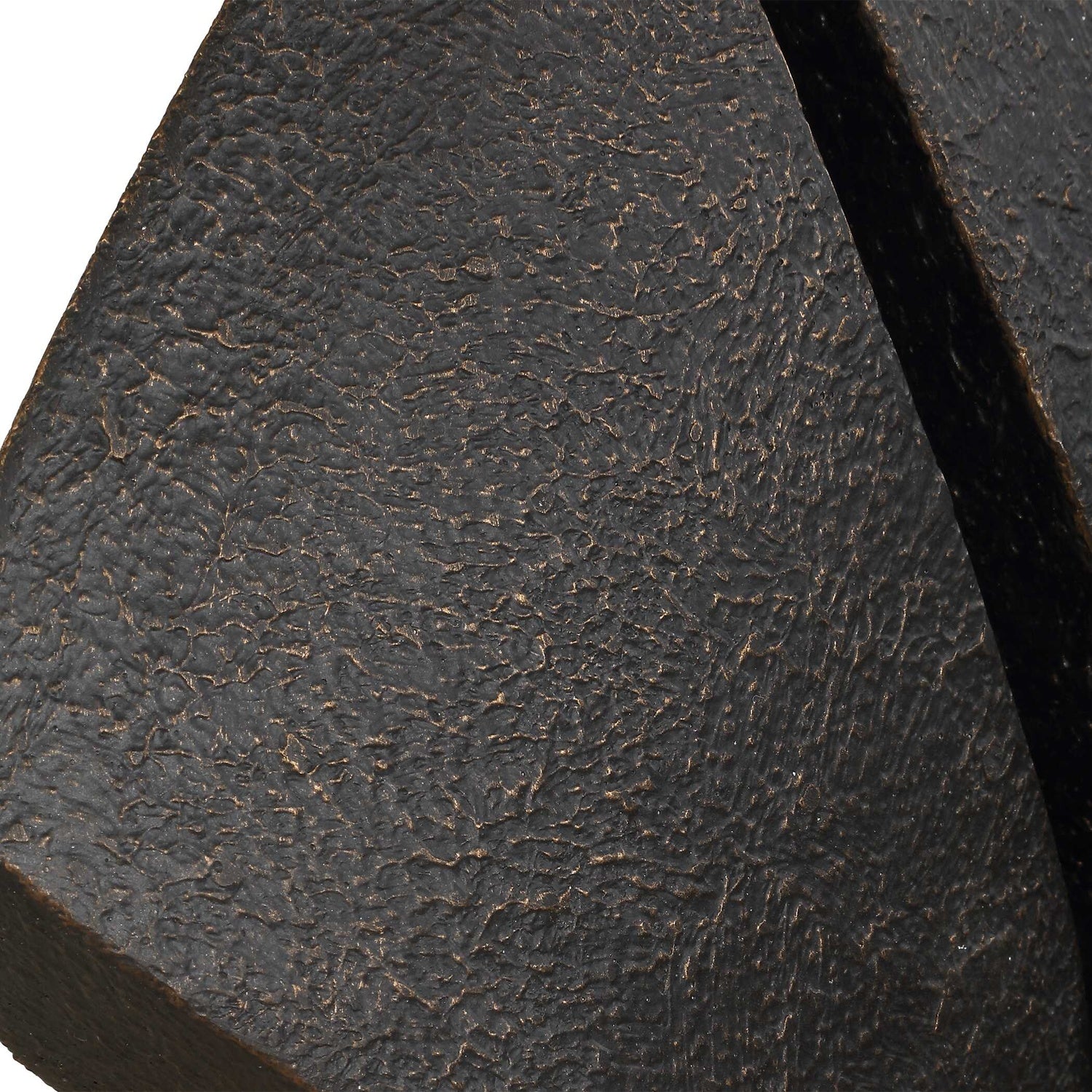 UTTERMOST WIND CREST SCULPTURE - Decorative Accents