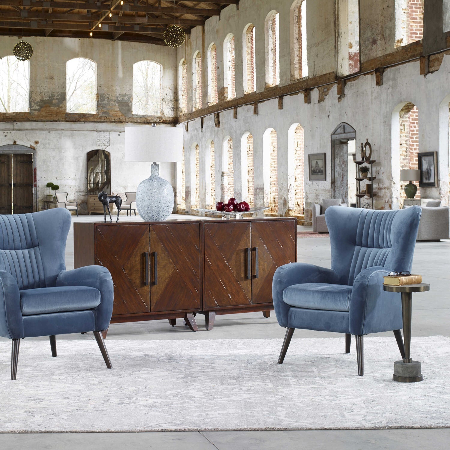 UTTERMOST DAX MID-CENTURY ACCENT CHAIR - Lounge