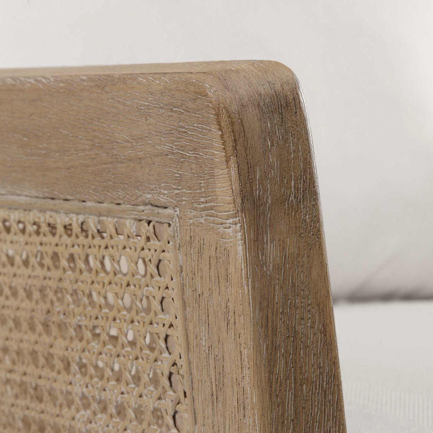 UTTERMOST ENCORE ARMCHAIR - Lounge