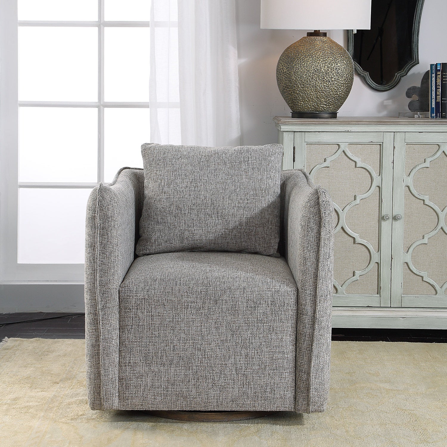 UTTERMOST CORBEN SWIVEL CHAIR - Lounge