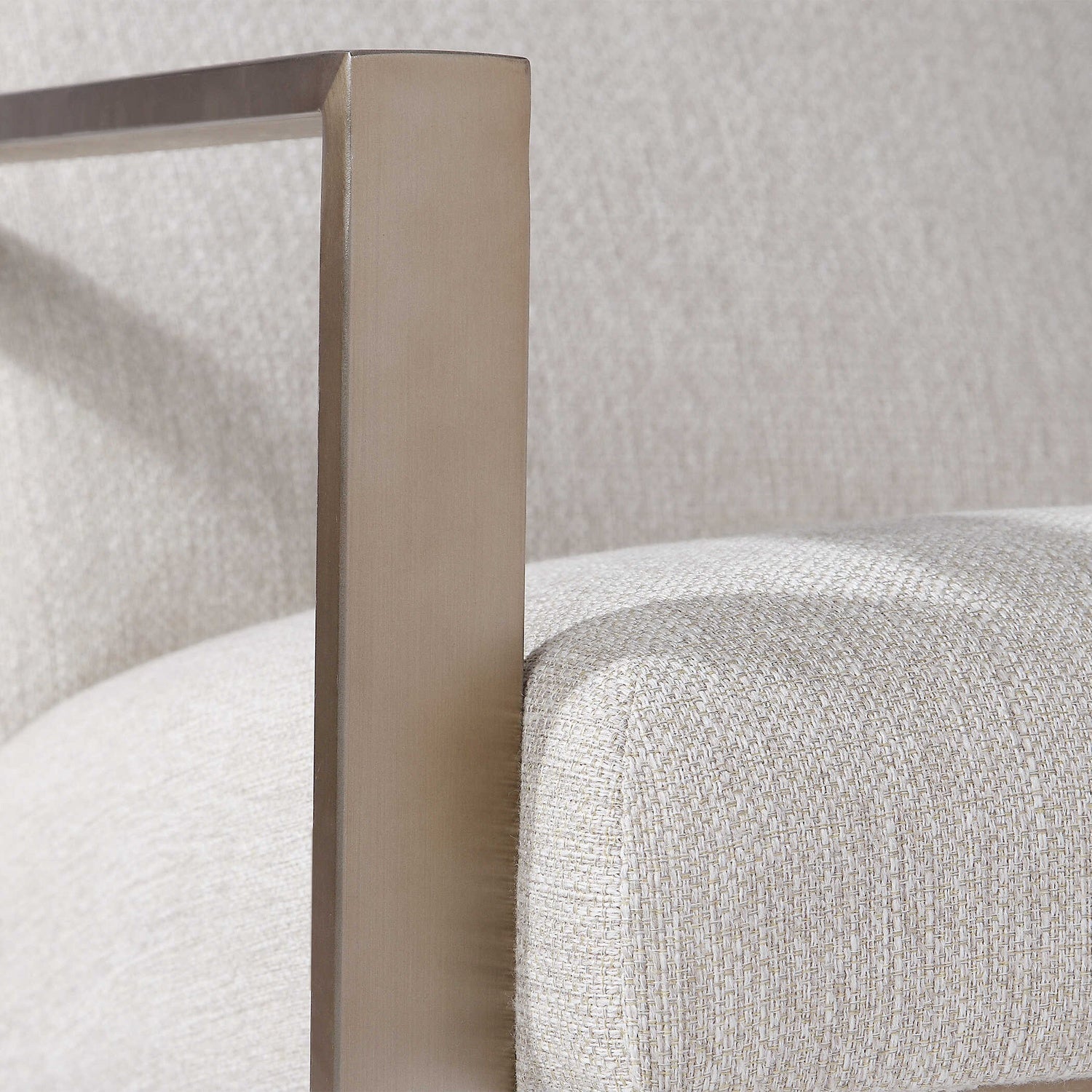 UTTERMOST WILLS CONTEMPORARY ACCENT CHAIR - Lounge