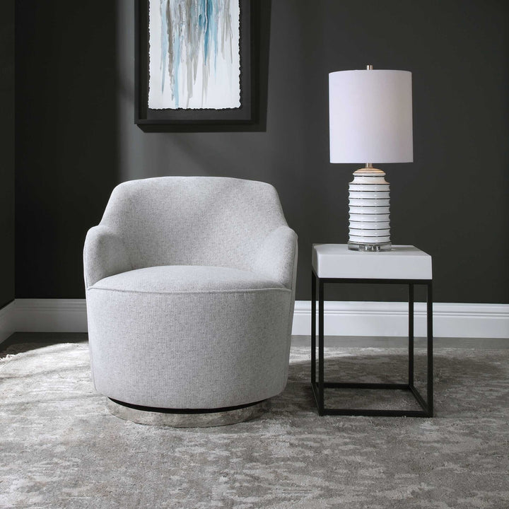 UTTERMOST HOBART CASUAL SWIVEL CHAIR - Lounge