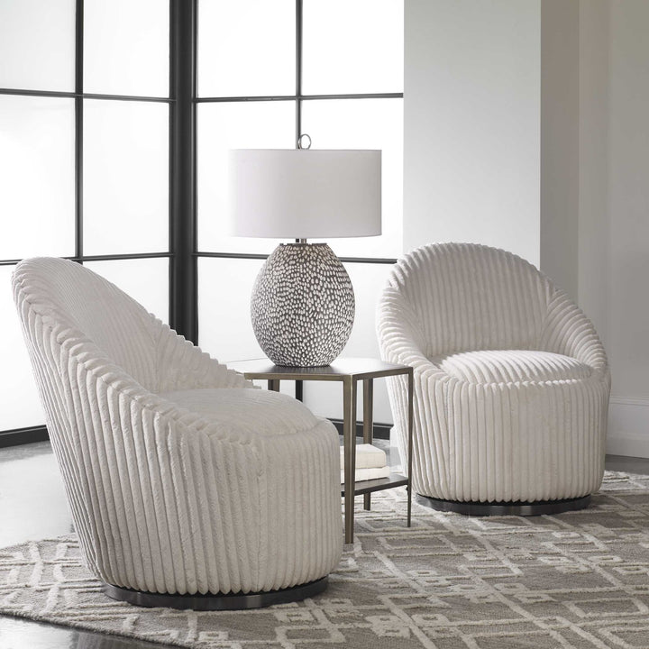 UTTERMOST CRUE SWIVEL CHAIR - Lounge