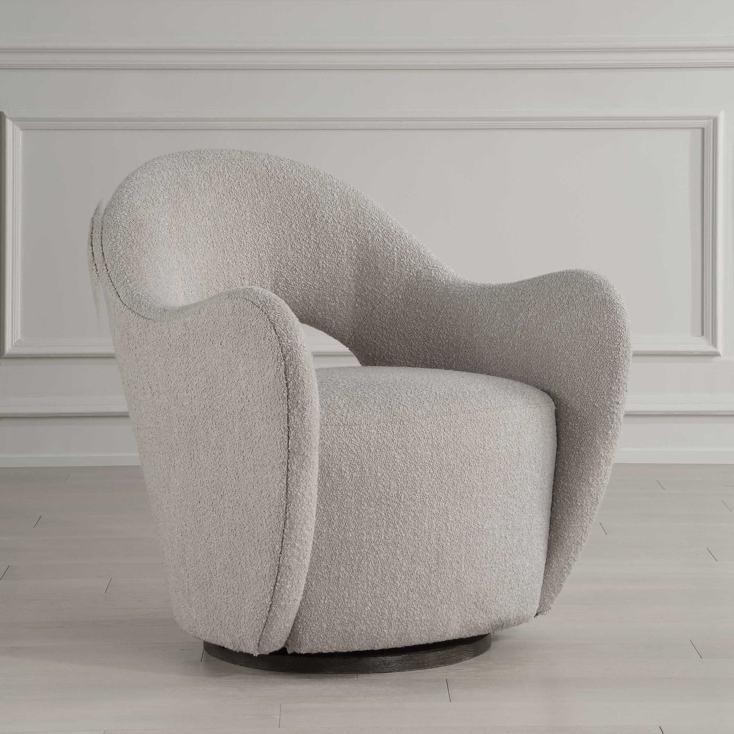 UTTERMOST WANDER FABRIC SWIVEL CHAIR - Lounge