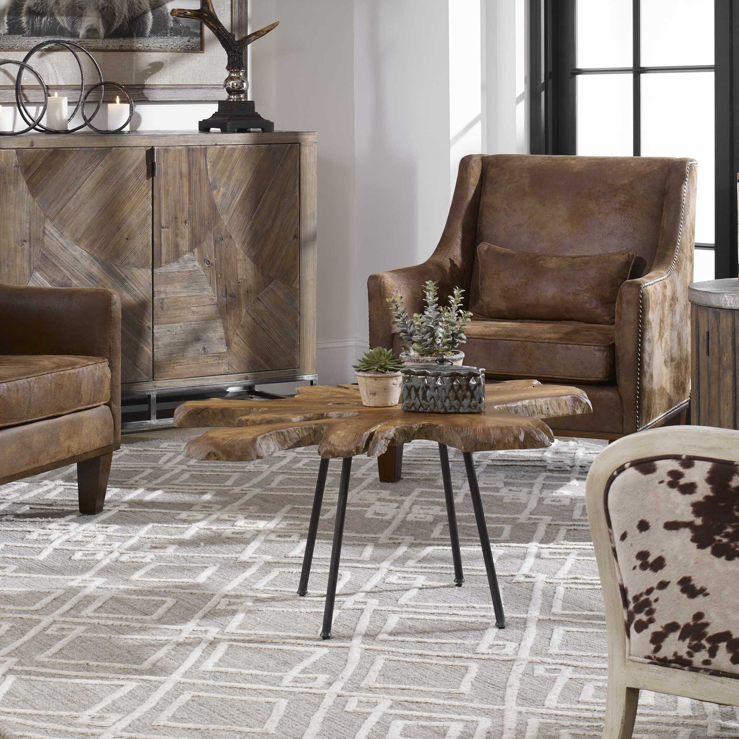 UTTERMOST KRAVITZ ACCENT TABLE - Side