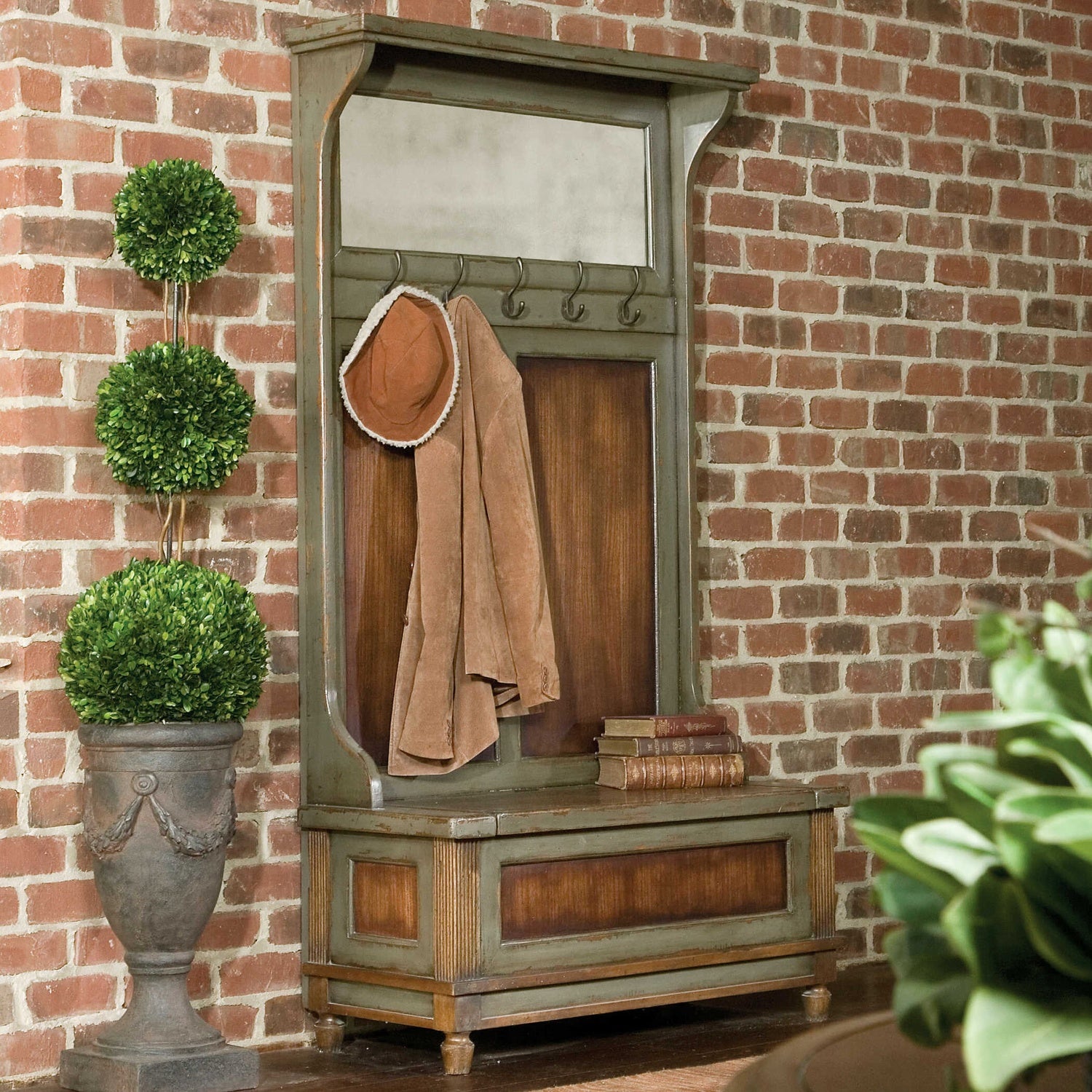UTTERMOST RIYO HALL TREE - Decorative Accents