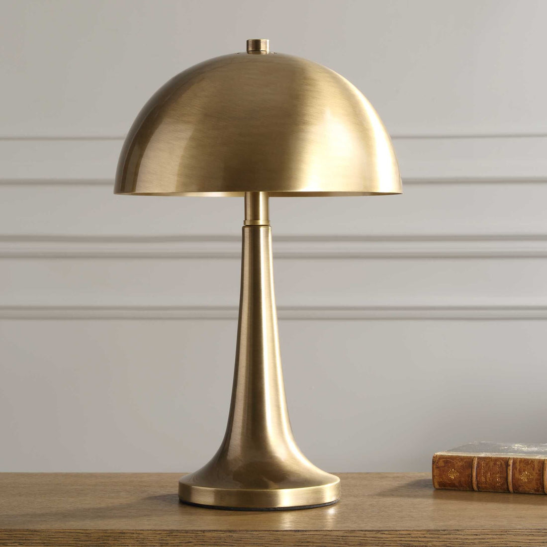 UTTERMOST, Dame Table Lamp, TABLE LAMPS