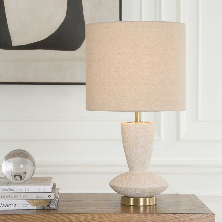 UTTERMOST, DOREYN TABLE LAMP, TABLE LAMPS
