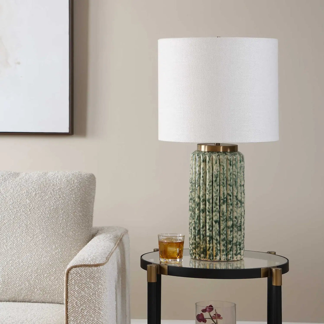 UTTERMOST Hensley & Table Lamp