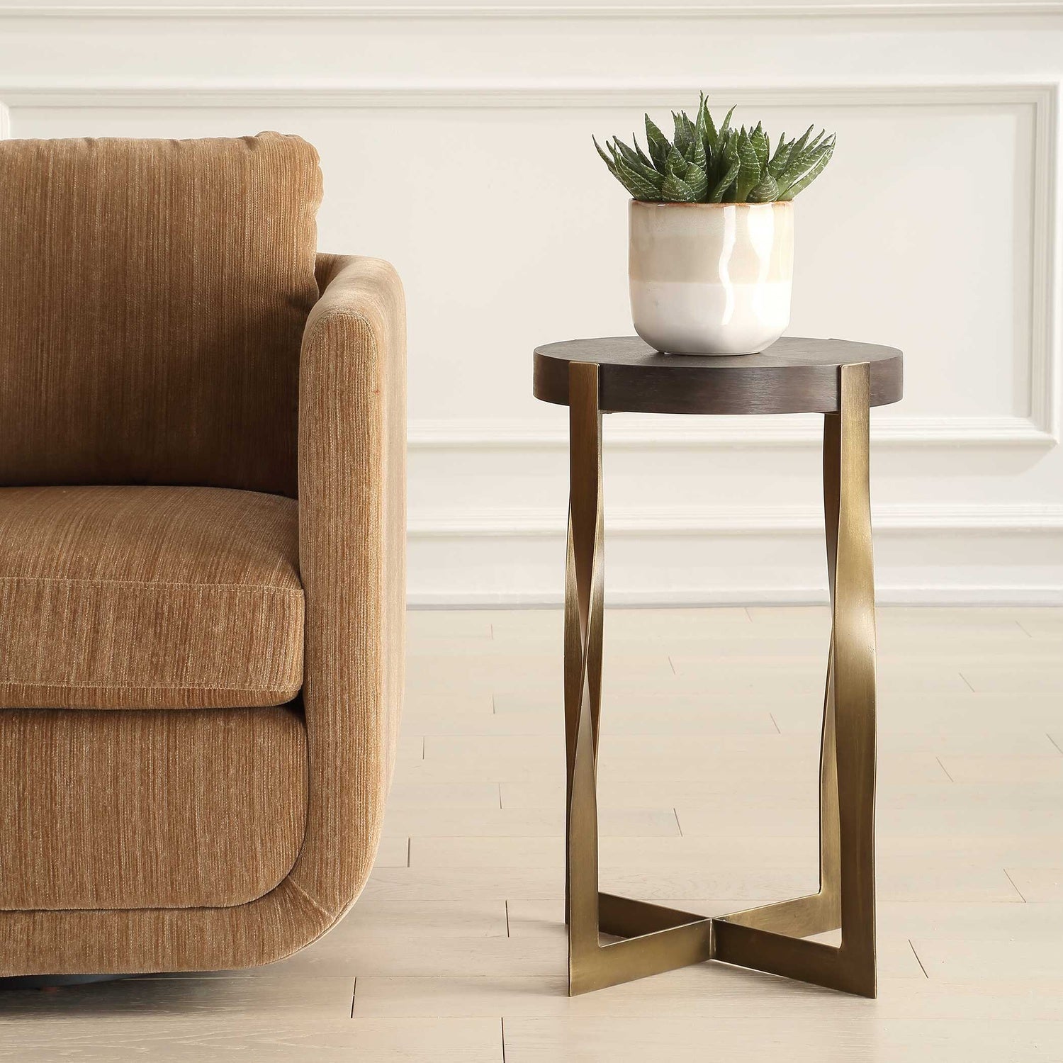 UTTERMOST DREW ACCENT TABLE - Side