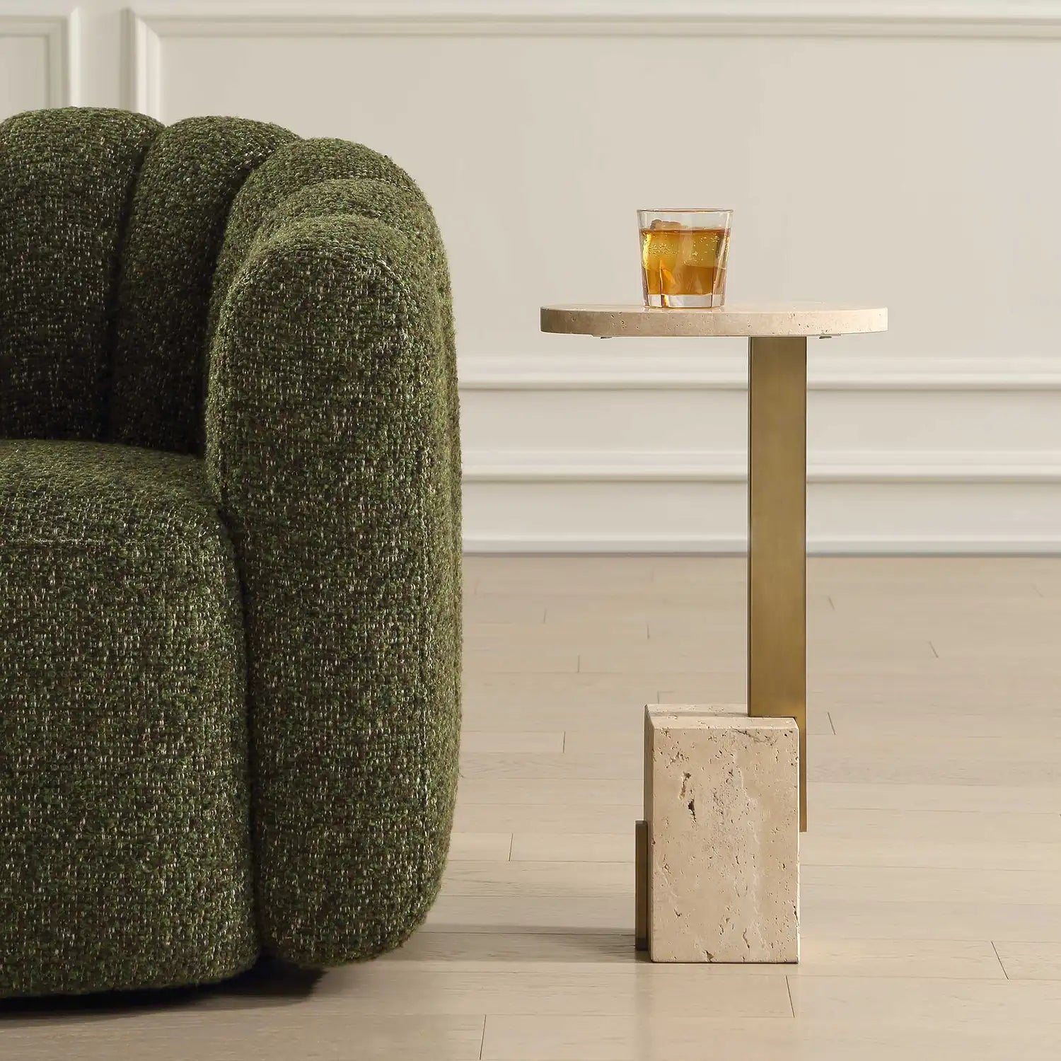 THE UTTERMOST CO. 50369 33252238-5514-4619-a5f5-2a413f998e85