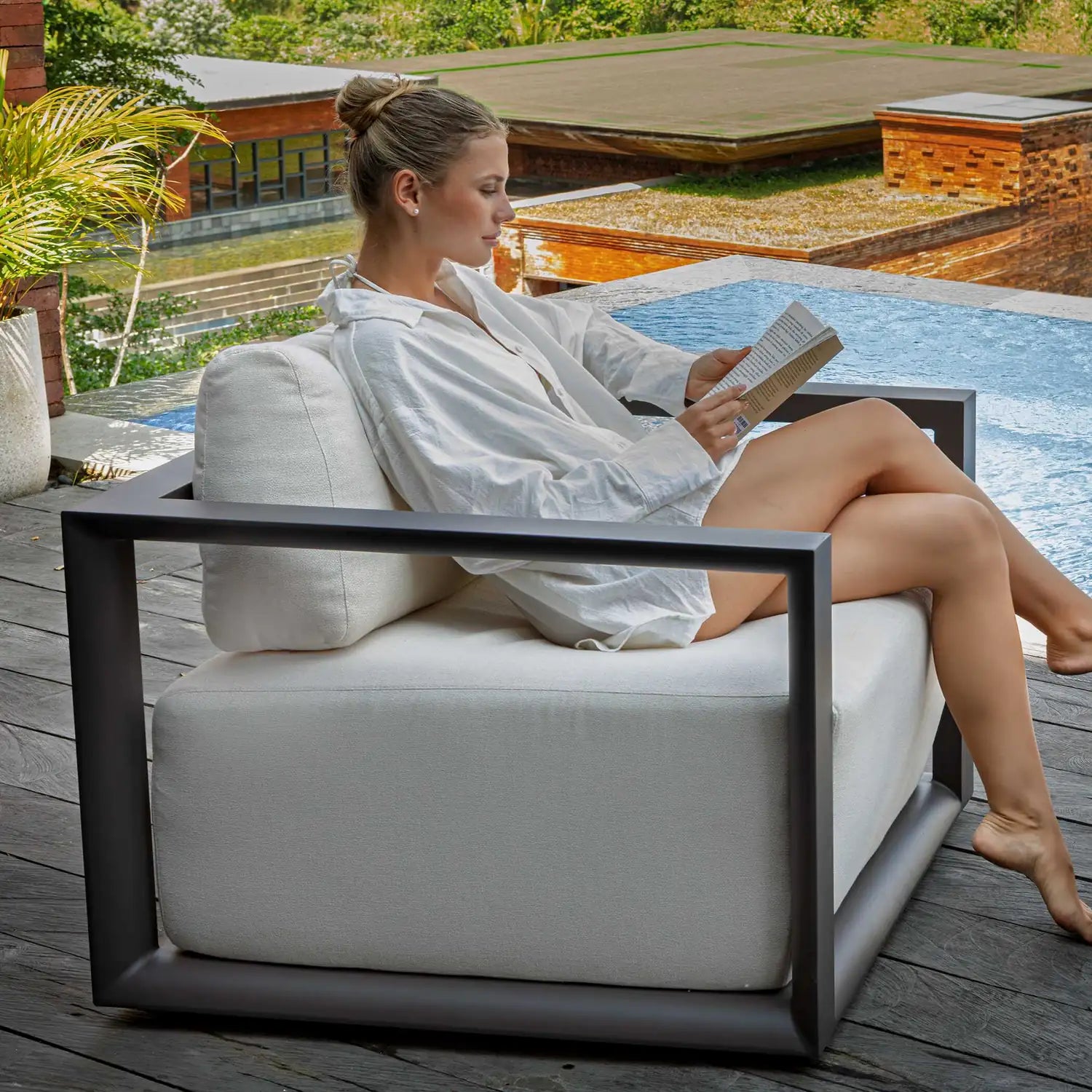 UTTERMOST Remsen Black/Oyster Outdoor Lounge Chair - Decorative Accents