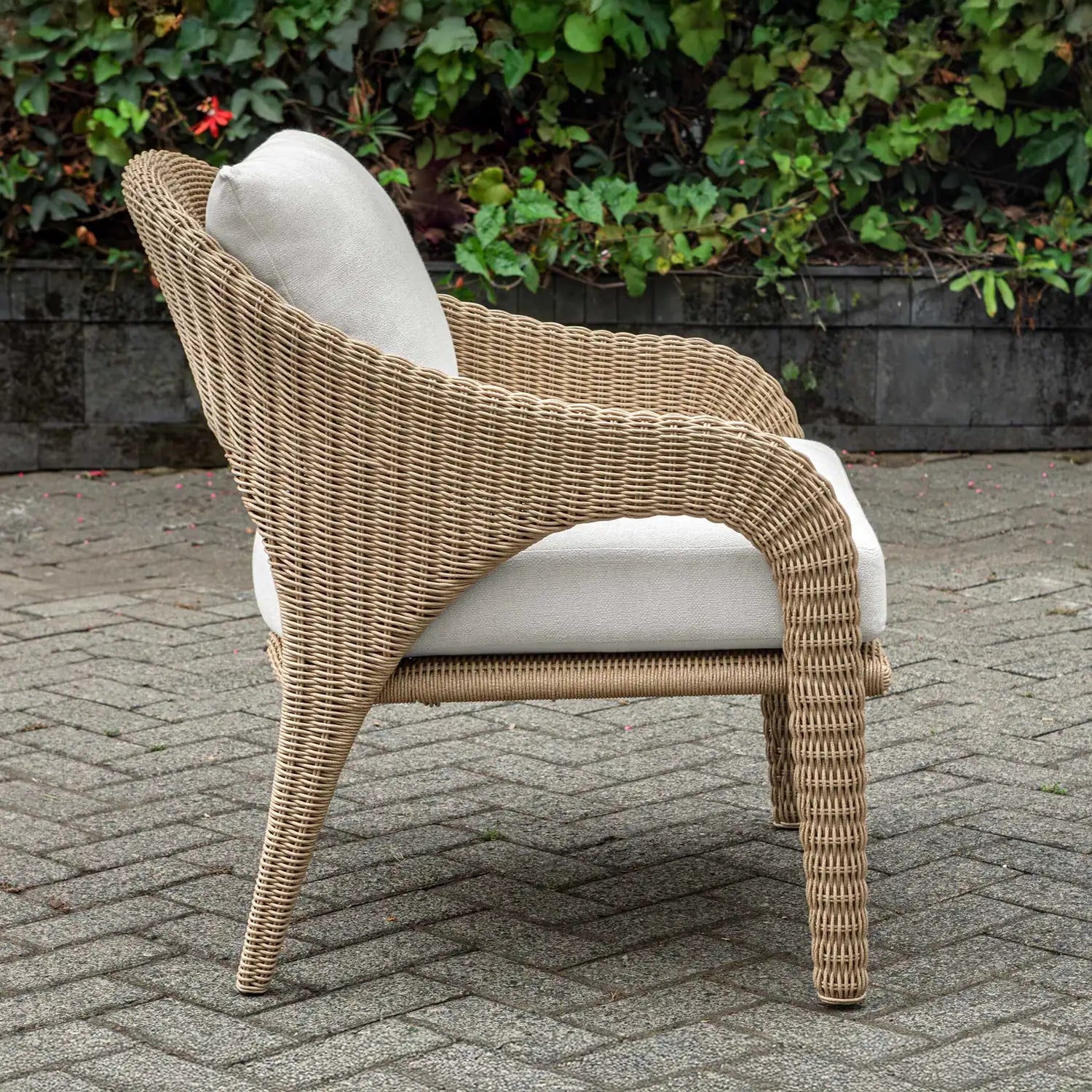 UTTERMOST KAVALI OUTDOOR WICKER LOUNGE CHAIR - Decorative Accents