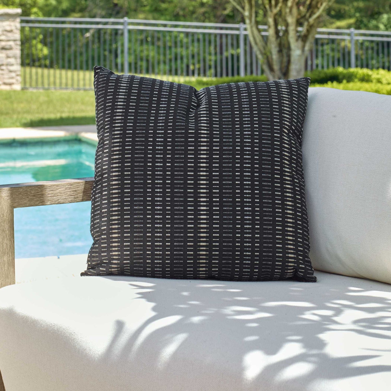 UTTERMOST ESTI ONYX OUTDOOR PILLOW - Decorative Accents