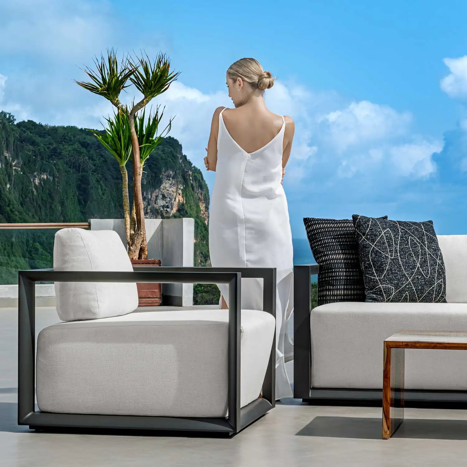 UTTERMOST Esti Onyx Outdoor Pillow - Decorative Accents