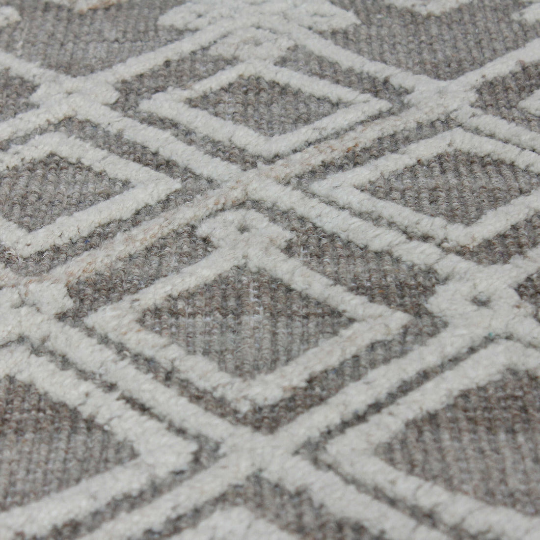 UTTERMOST SIEANO RUG - Rugs