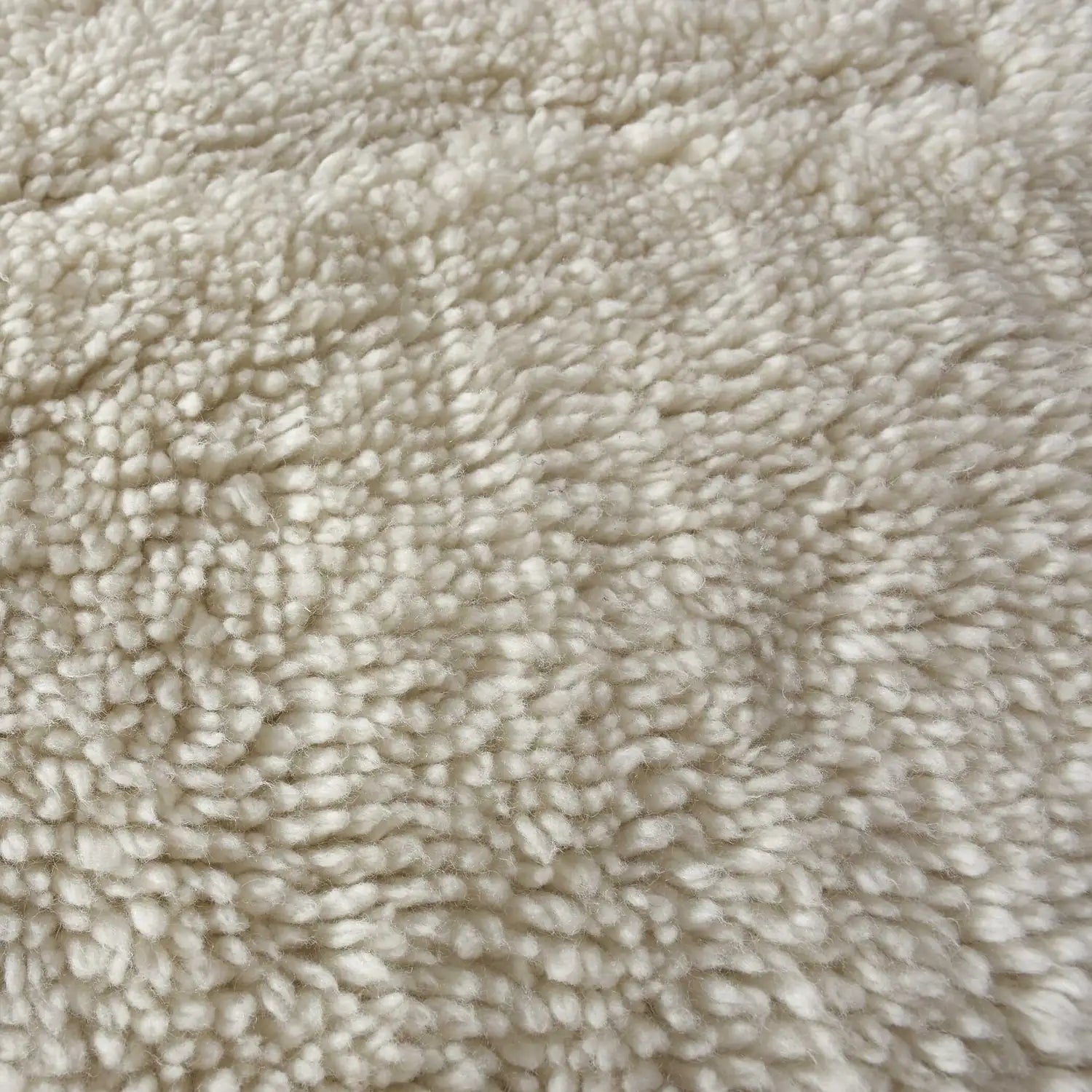 UTTERMOST Miramar Cozy Shag Rug - Rugs