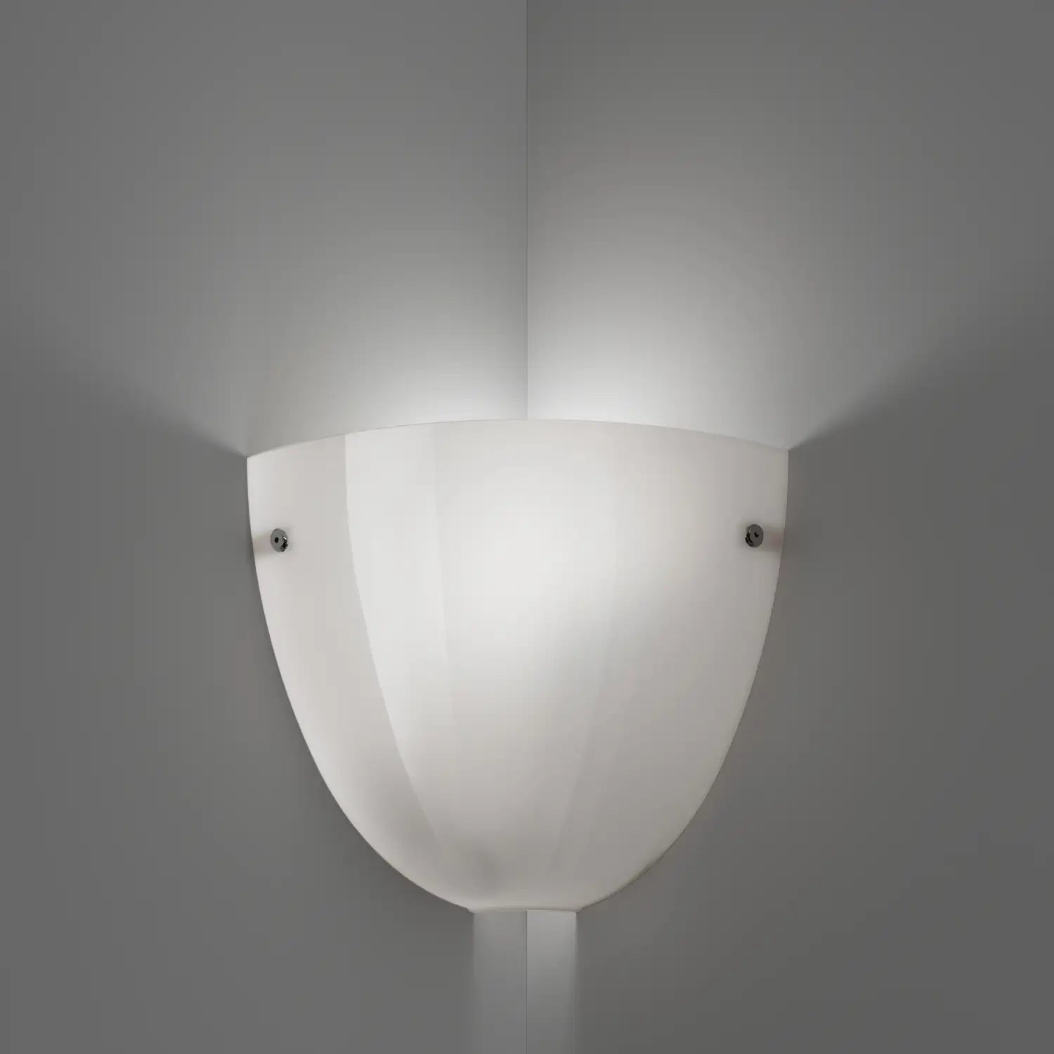 VISTOSI, CORNER SCONCES, WALL SCONCES