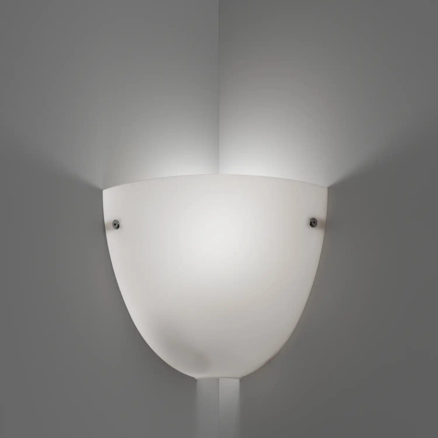 VISTOSI, CORNER SCONCES, WALL SCONCES