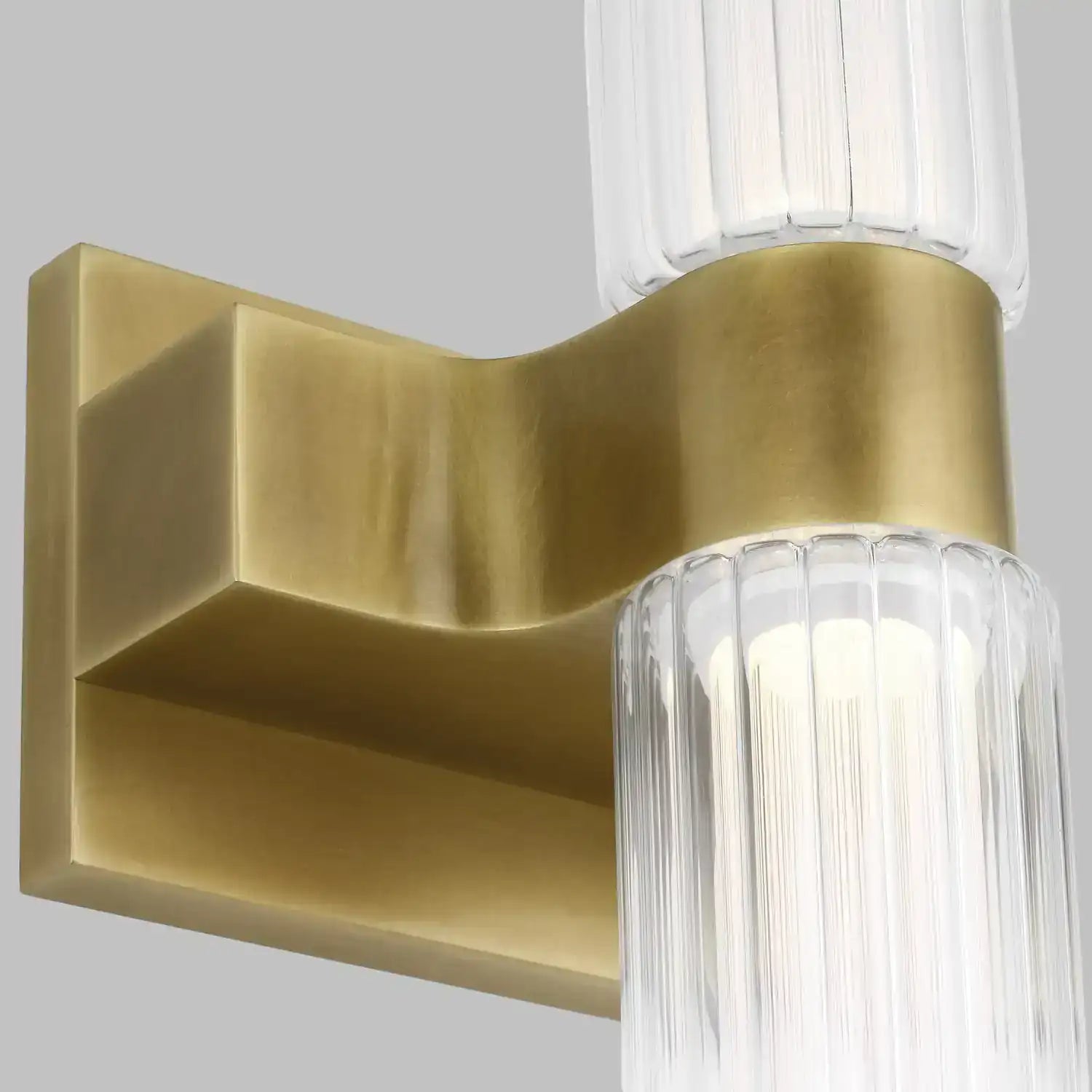 VISUAL COMFORT MODERN, LANGSTON BATH SCONCE, VANITY LIGHT