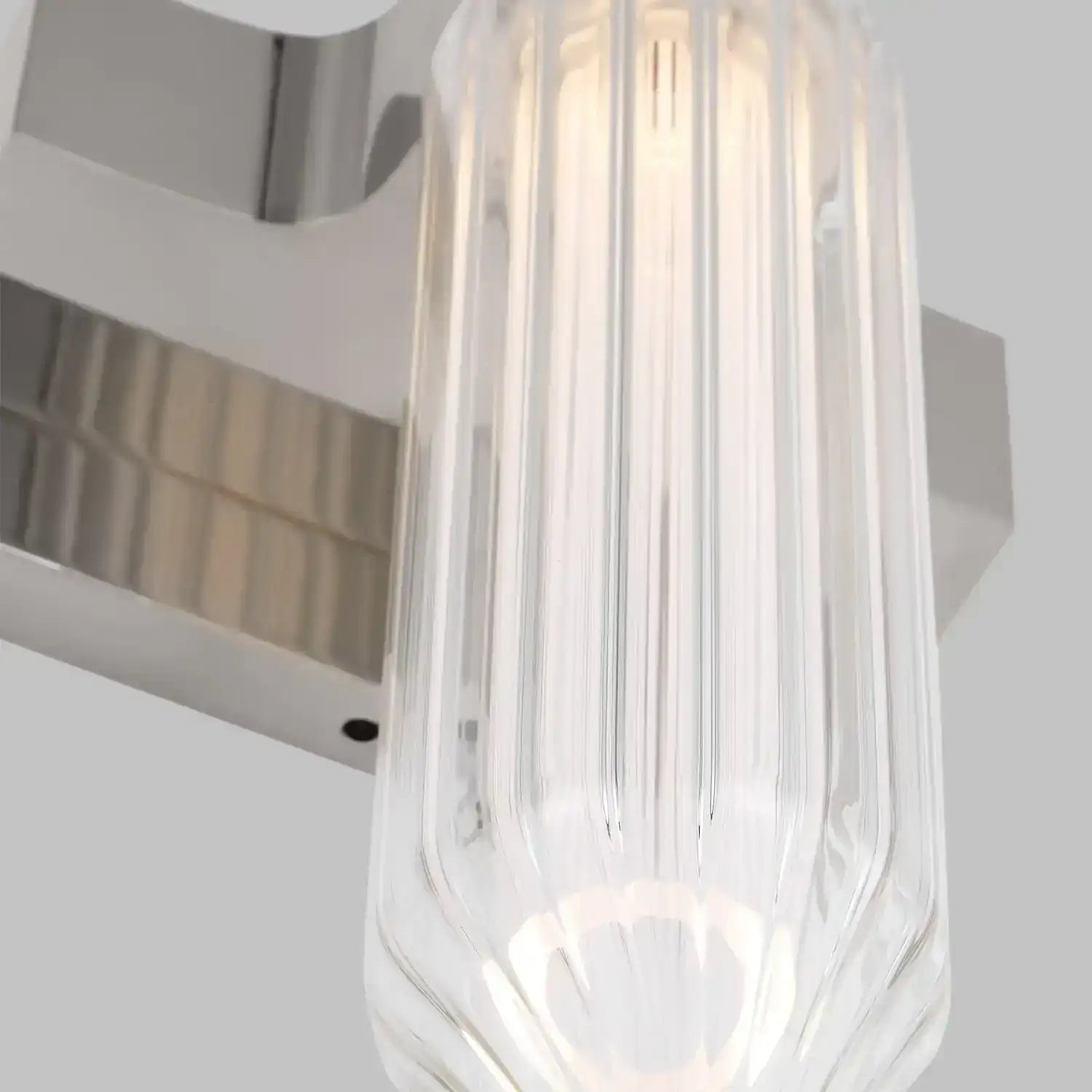 VISUAL COMFORT MODERN, LANGSTON BATH SCONCE, VANITY LIGHT