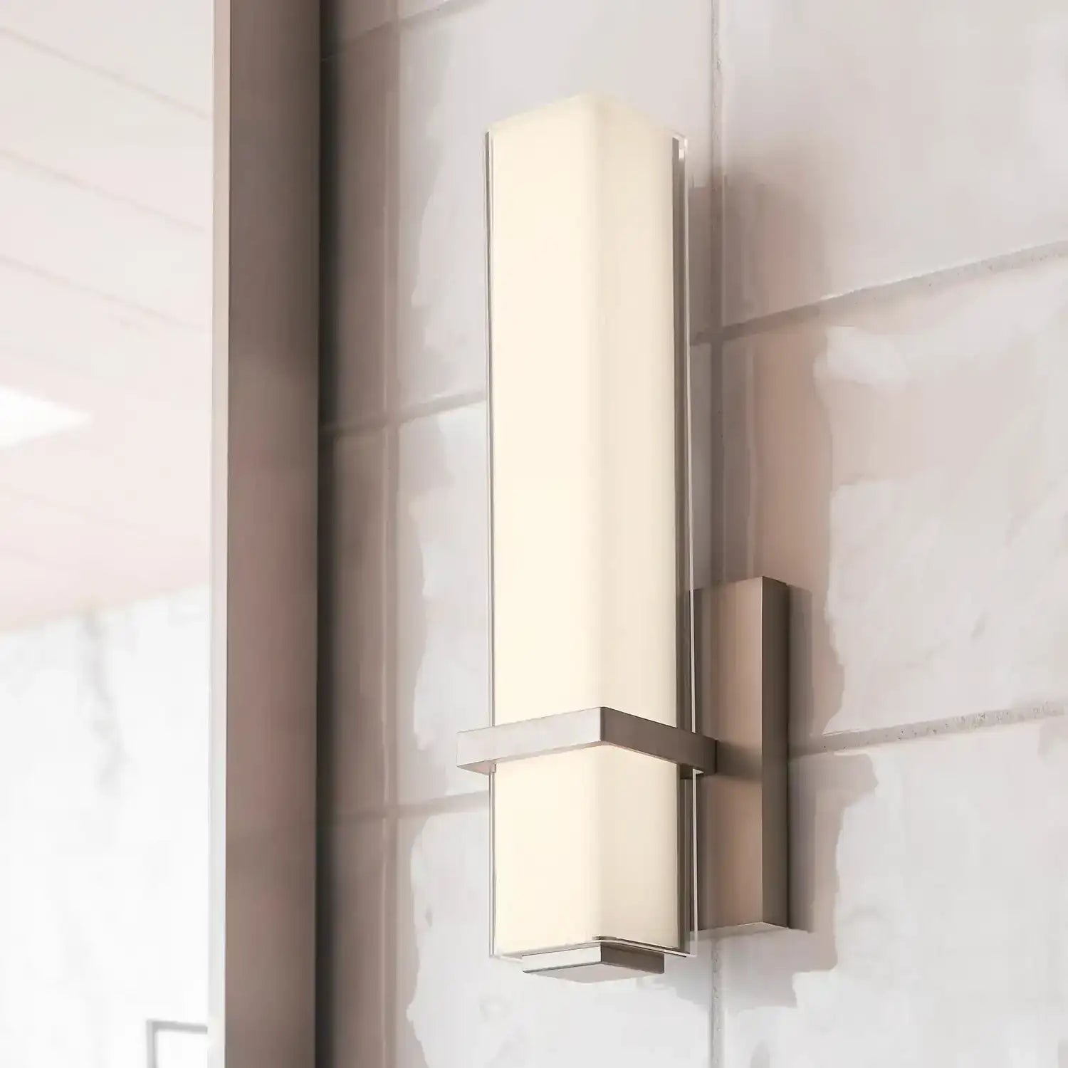 VISUAL COMFORT MODERN, MILAN BATH, BATH VANITY LIGHT
