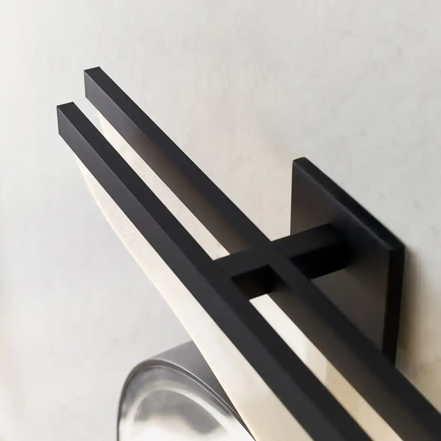 VISUAL COMFORT MODERN, NYRA BATH, BATH VANITY LIGHT