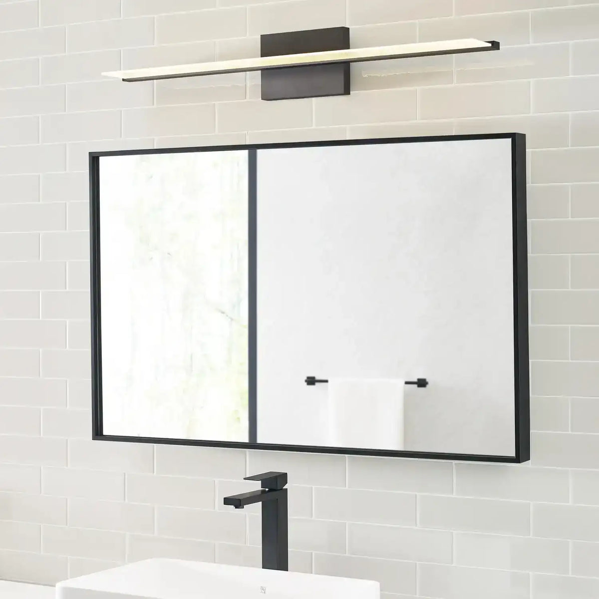 VISUAL COMFORT MODERN, SPAN BATH, BATH VANITY LIGHT
