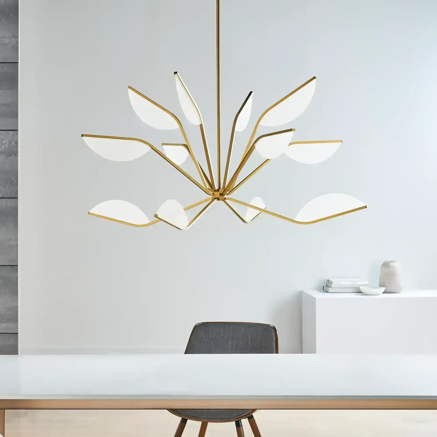 VISUAL COMFORT MODERN, BELTERRA CHANDELIER, CHANDELIER LIGHT