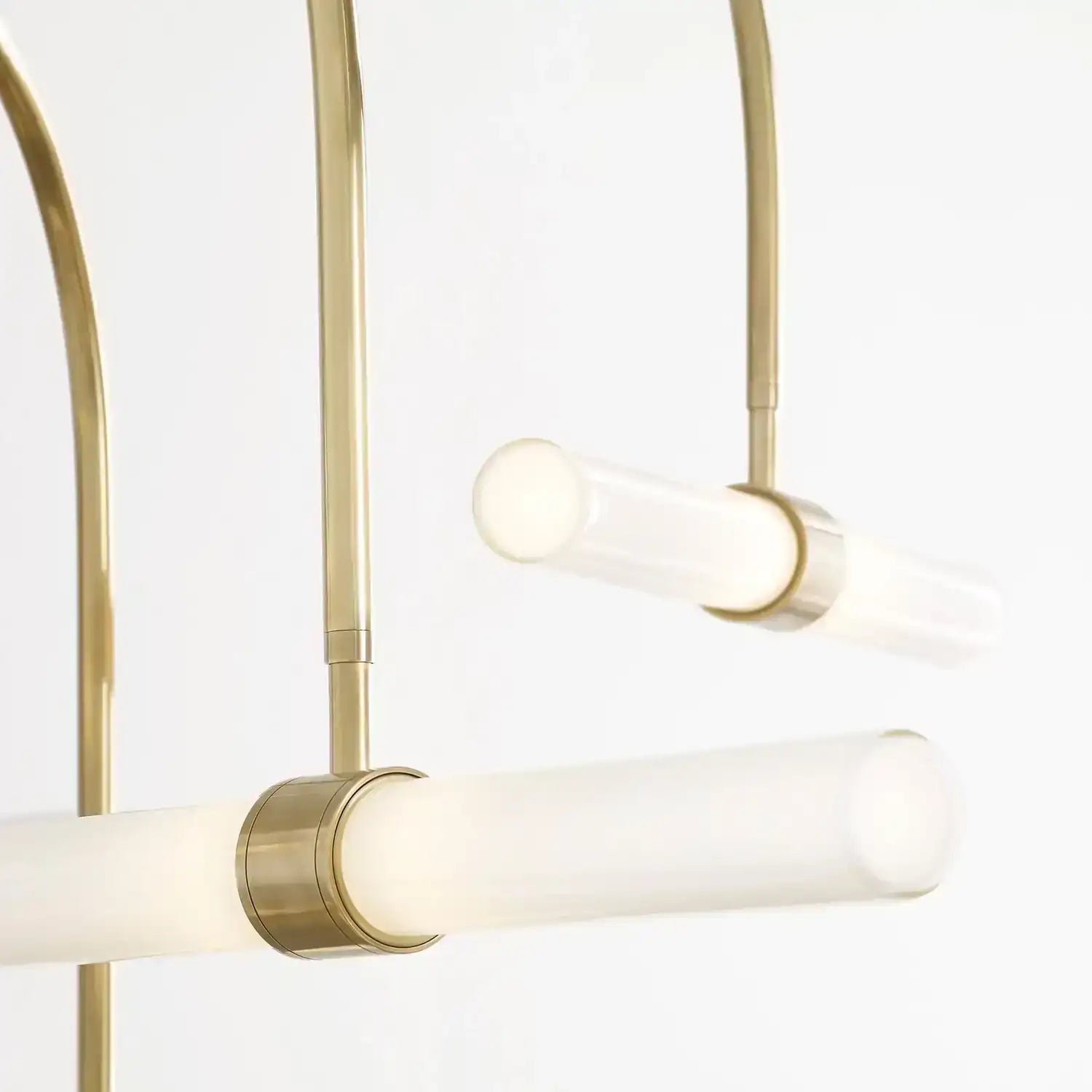 VISUAL COMFORT MODERN, CALUMN CHANDELIER, CHANDELIER LIGHT