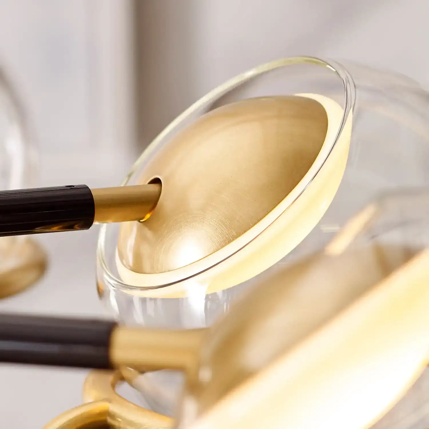 VISUAL COMFORT & CO., CROSBY CHANDELIER, CHANDELIER LIGHT