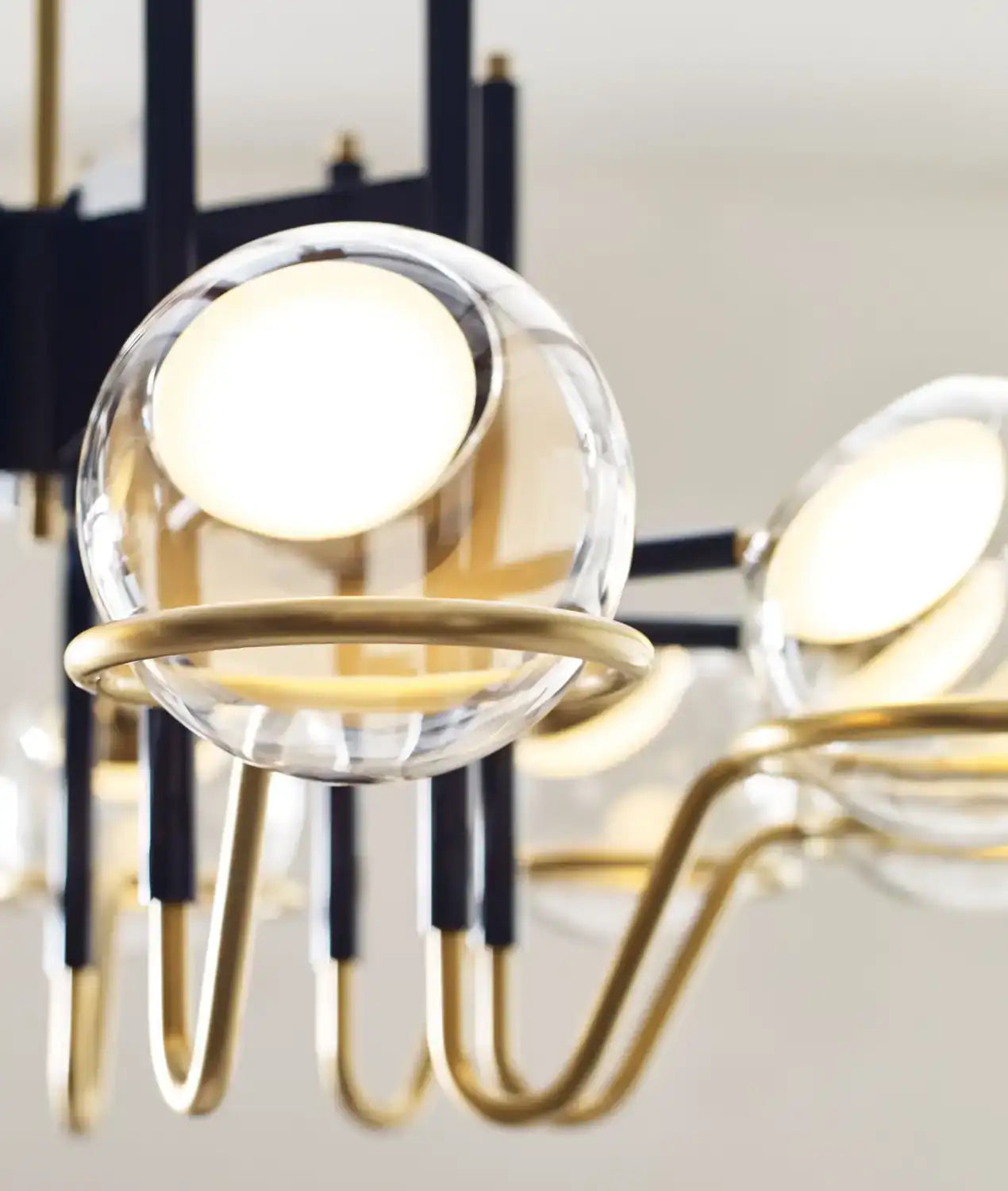 VISUAL COMFORT MODERN, CROSBY CHANDELIER, CHANDELIER LIGHT