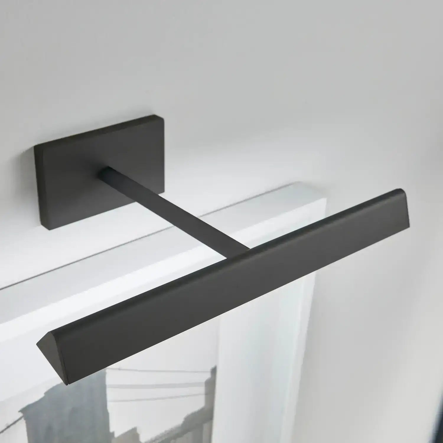 VISUAL COMFORT MODERN, DESSAU PICTURE LIGHT, WALL SCONCES