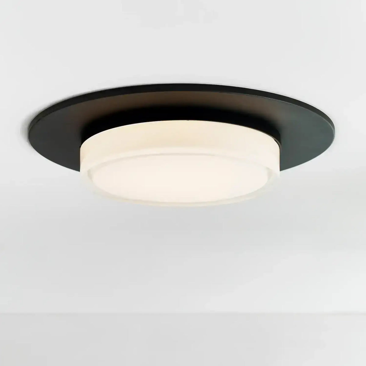 VISUAL COMFORT MODERN, SEN FLUSH MOUNT, FLUSH MOUNT CEILING LIGHTS