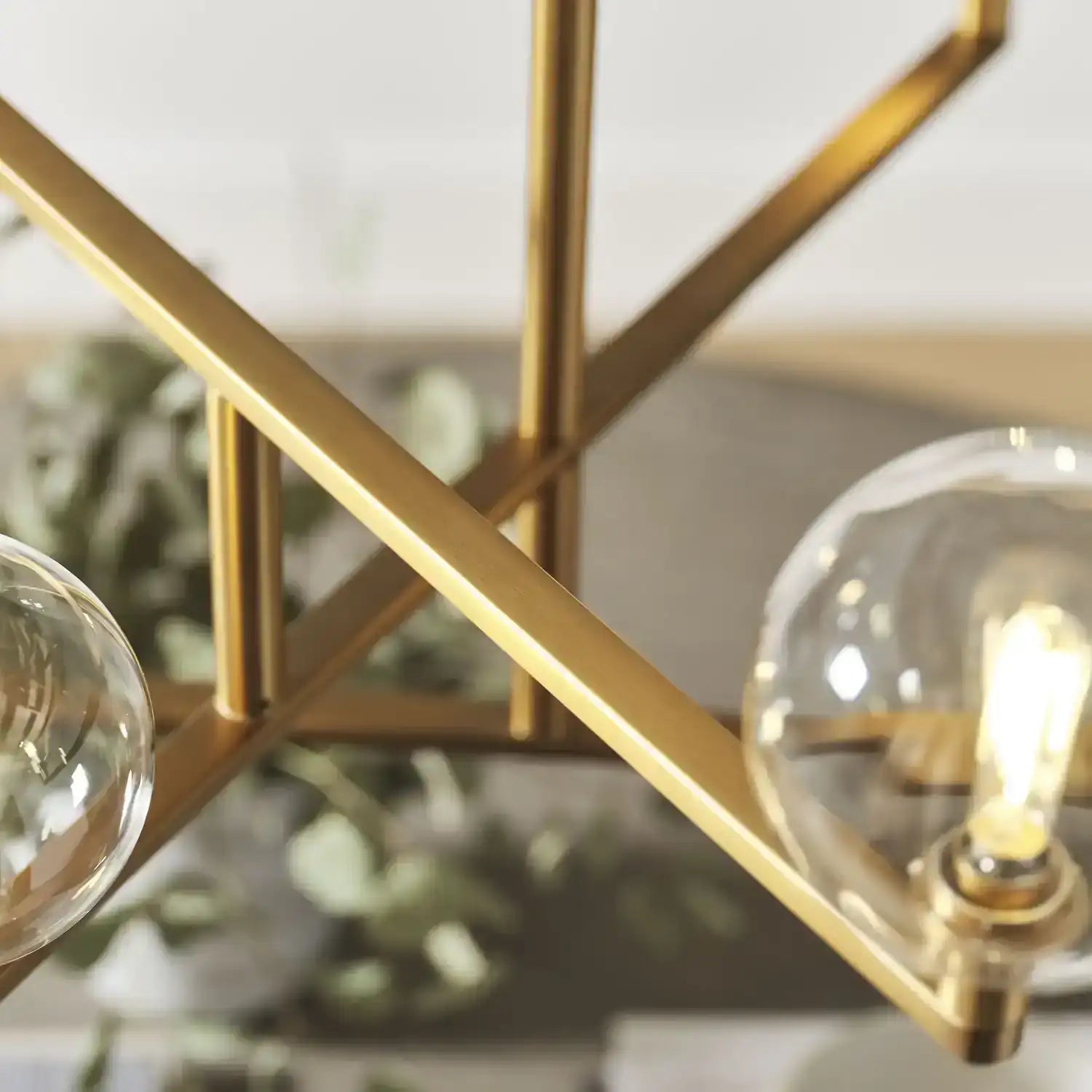 VISUAL COMFORT MODERN, GAMBIT CHANDELIER, CHANDELIER LIGHT