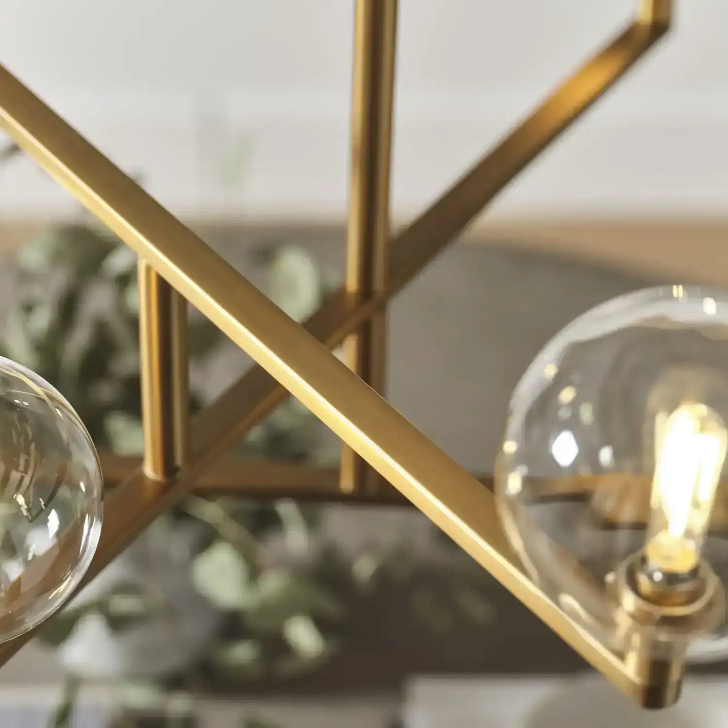 VISUAL COMFORT MODERN, GAMBIT CHANDELIER, CHANDELIER LIGHT