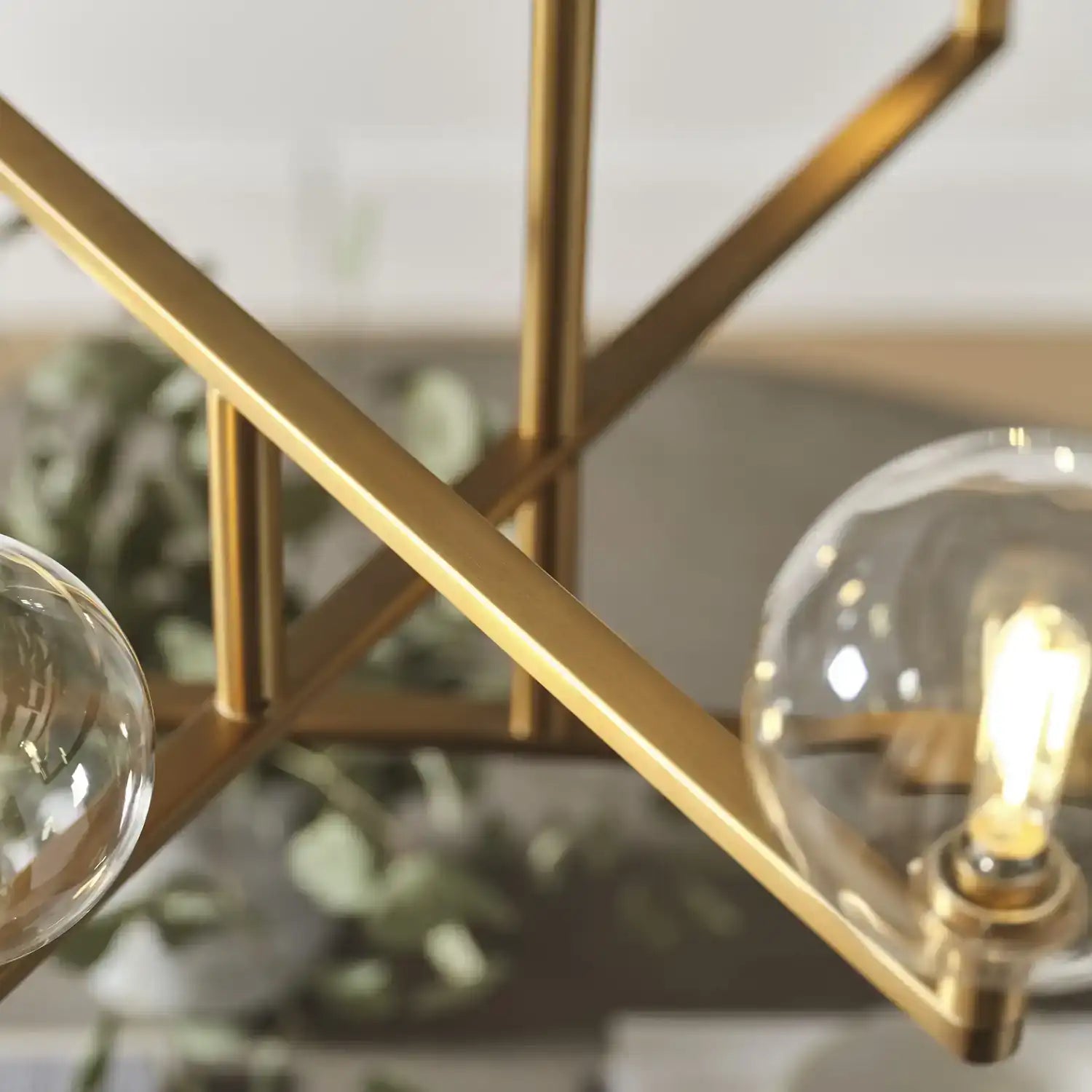 VISUAL COMFORT MODERN, GAMBIT CHANDELIER, CHANDELIER LIGHT